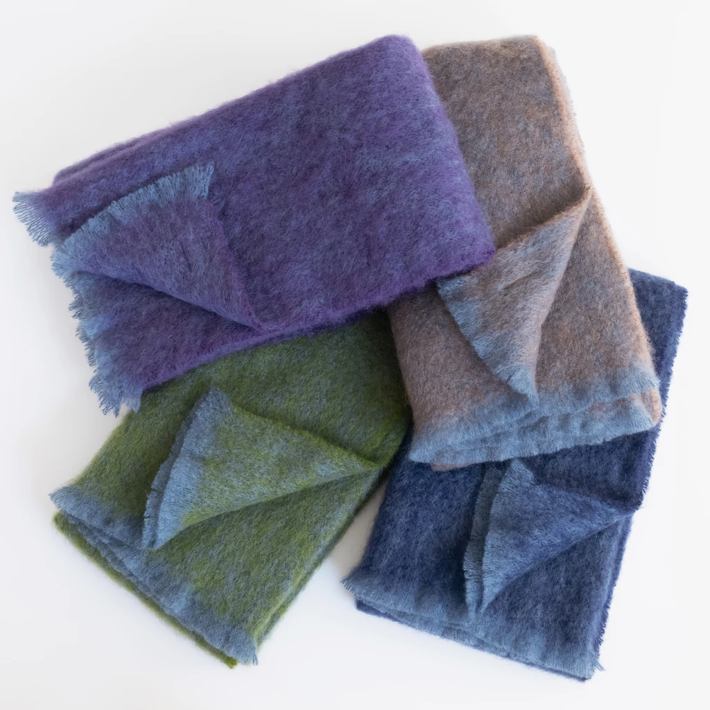 Cushendale: Mohair-Plaid aus Irland Navy
