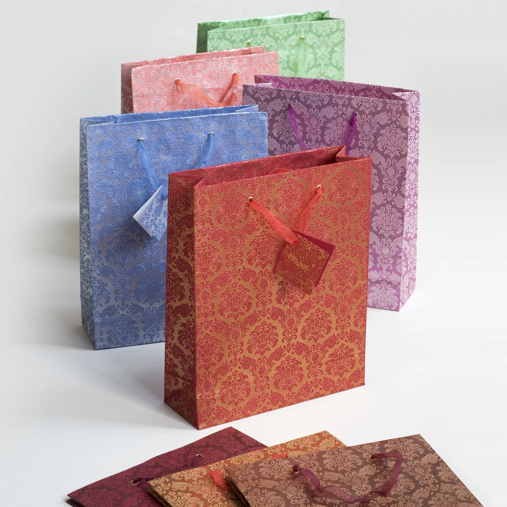 4 Geschenktaschen Tapisserie Silber
