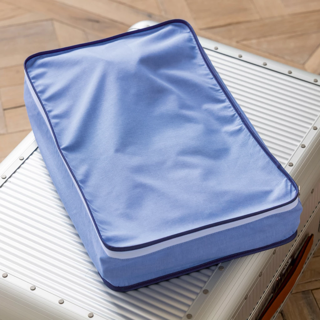 Ferreira de Almeida X Torquato Packing Pouch für Hemden