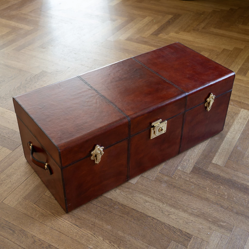 Ledertruhe Posh Braun