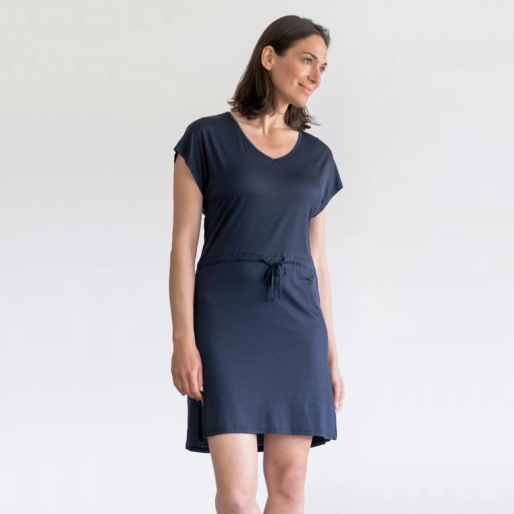 Dagsmejan Damen Stay Cool Night Dress Navy Blue Gr. S