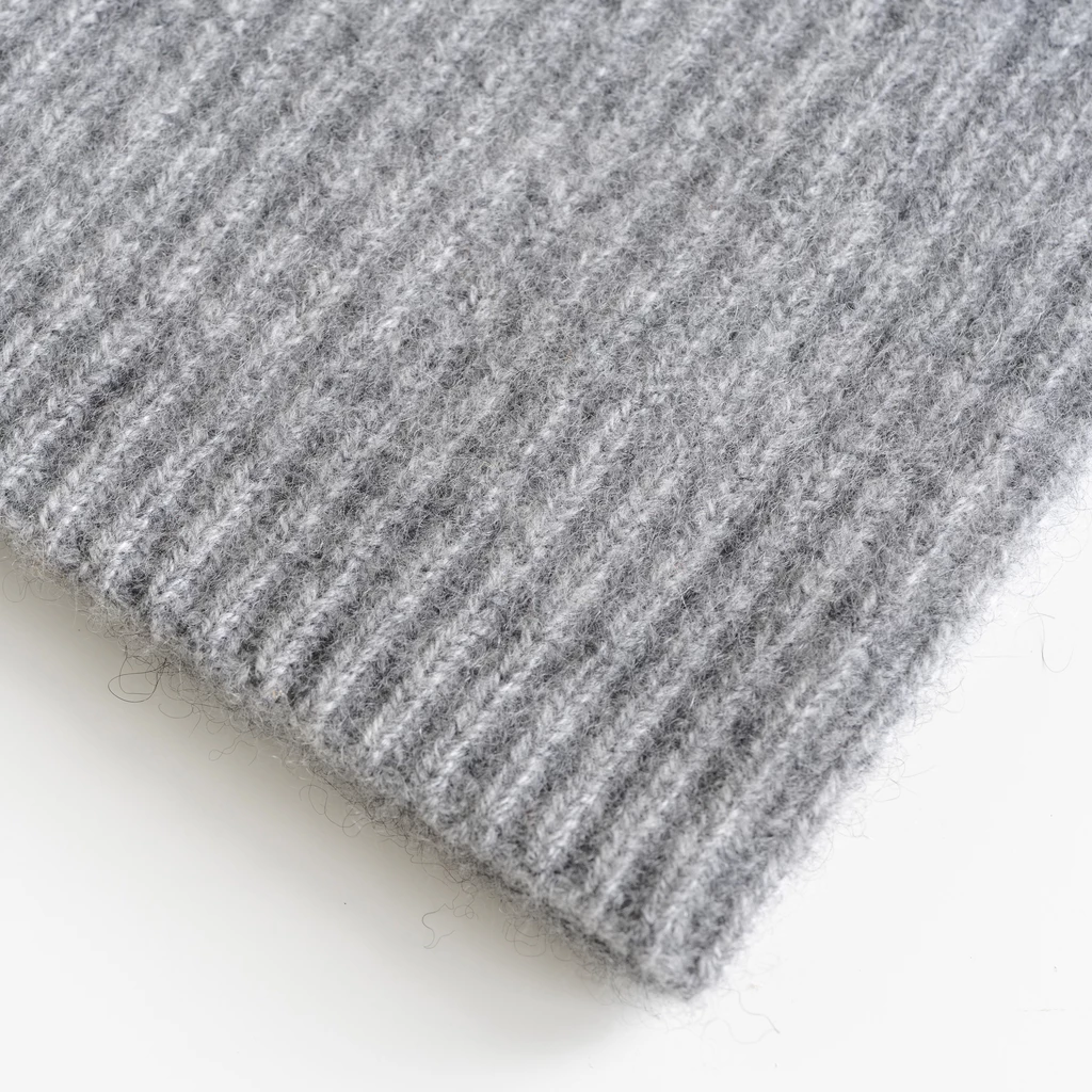 Sunday in Bed X Torquato Kaschmir-Beanie