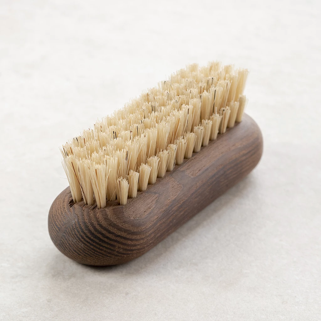 Nagelbürste Thermoesche