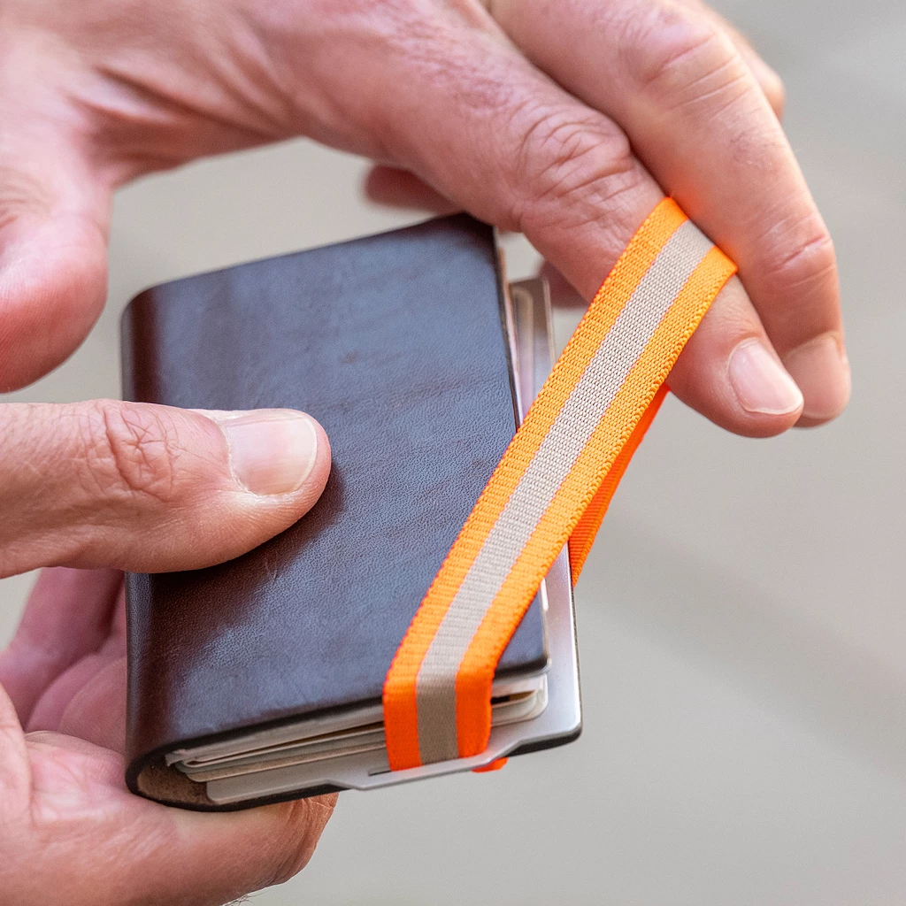 Q7 Wallet Smooth Brown/Orange