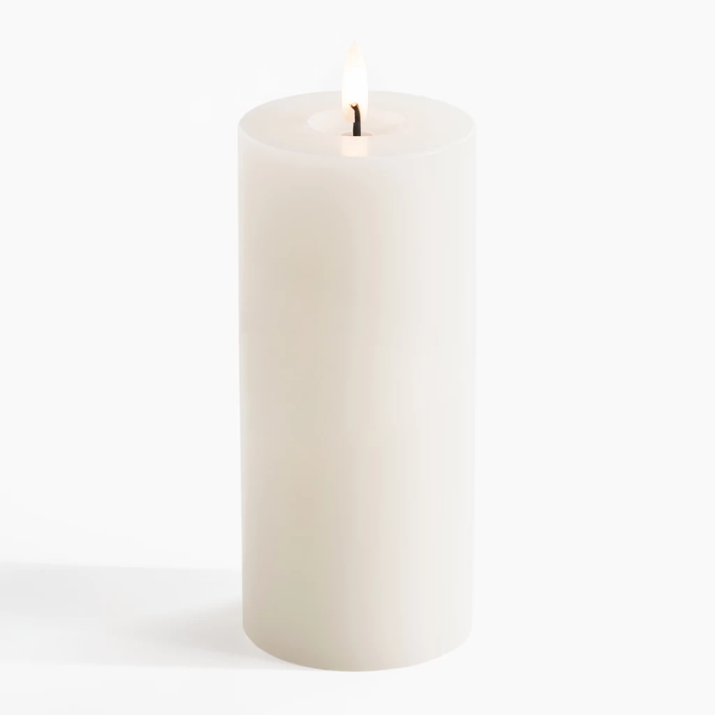 Ester & Erik LED Stumpenkerze Ivory 15 cm