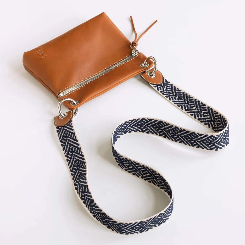 Tussor Yole Cuir Pochette