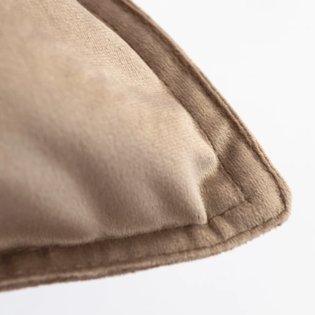 Samtkissen Celeste Taupe 60 x 60 cm