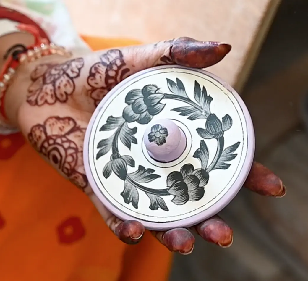TQ_Shopseite_Content_Neerja_Blue_Pottery_3 TQ_Shopseite_Content_Neerja_Blue_Pottery_3