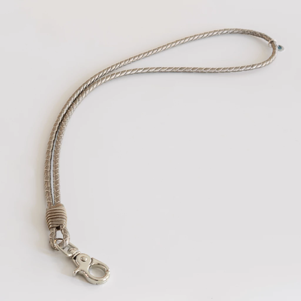 Schlüsselband Metallic-Leder Silber