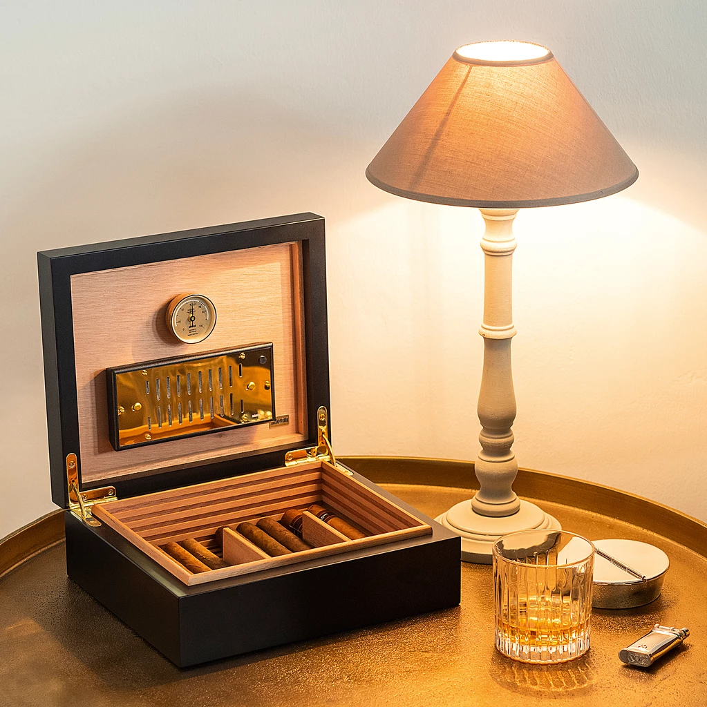 Humidor