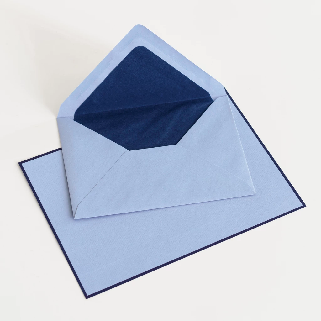 25 A5 Briefbögen & Umschläge Crown Mill Hellblau/Blau
