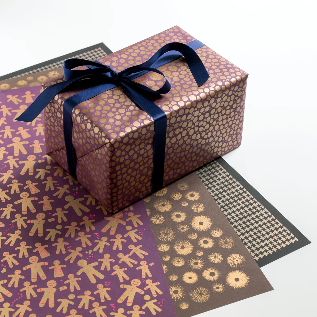 BETHGE Geschenkpapier Gingerbreadman 50 x 70 cm (3 Bögen)