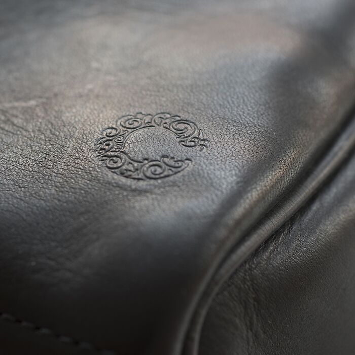 Croots Vintage Leather Washbag Black